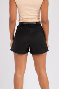 SHORT SASTRE NEGRO