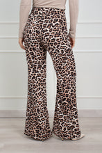 Cargar imagen en el visor de la galería, PANTALON VIVIANA ANIMAL PRINT - MARRON
